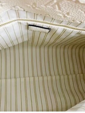 Cream Striped Interior Women’s Tote Bag @anitarussell